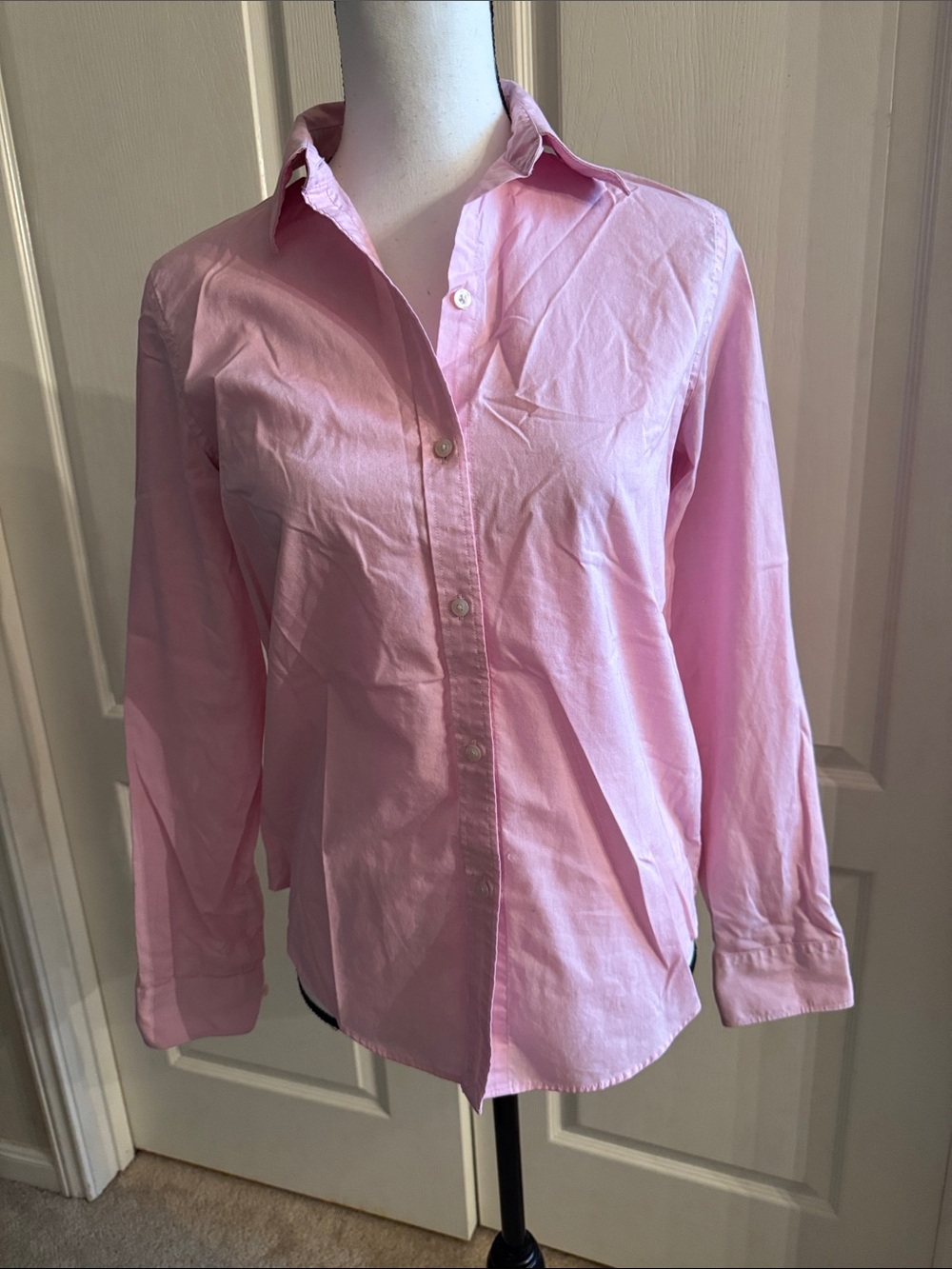 CHAPS - Pink Button-Down Shirt - Size Small